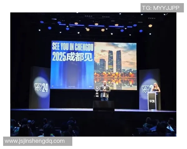 电竞新闻S15LOL比分专访黄敏揭秘王者荣耀成功秘诀与未来发展方向